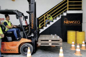 curso de instrutor de empilhadeira em atibaia